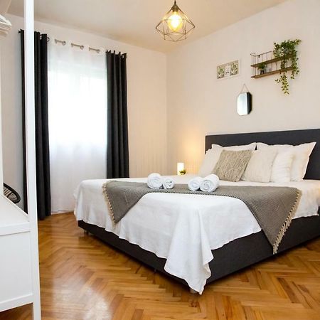 Apartment Lolly Zadar Exteriör bild