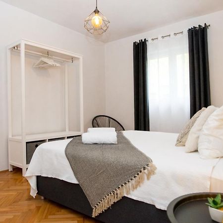 Apartment Lolly Zadar Exteriör bild